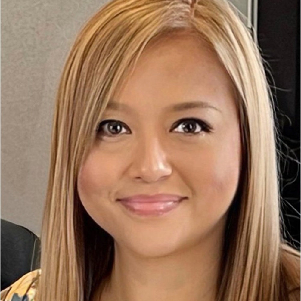 Meet your Posher, Mireya